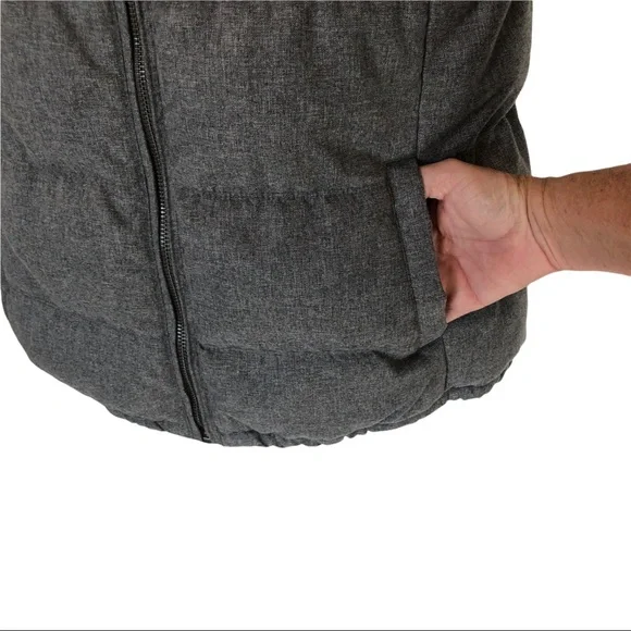 Tweedt Gray Puffer Coat Vest Full Zip front pockets Classic Vest Small Old Navy - Picture 6 of 11
